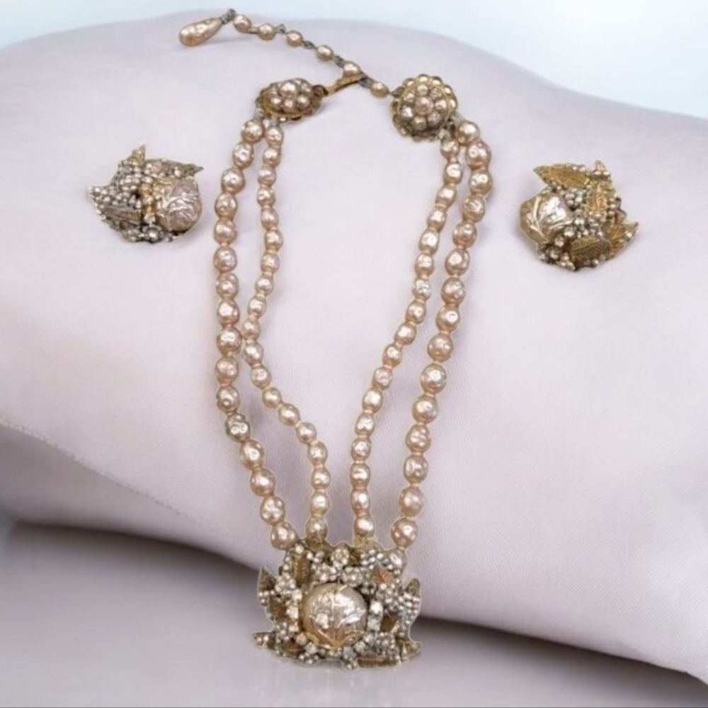Very Old Vintage Unsigned Miriam Haskell Necklace Earrings Set Needs Restoration